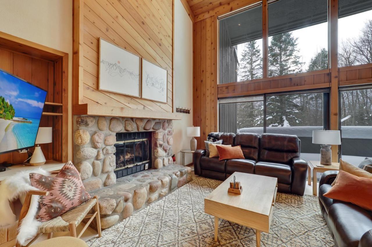 The Hidden Chalet Harbor Springs Bagian luar foto