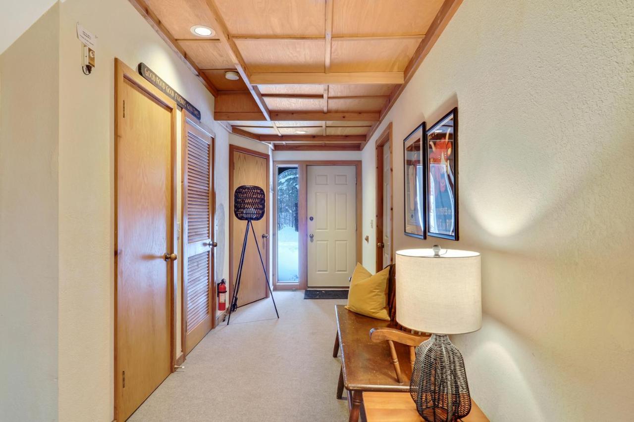 The Hidden Chalet Harbor Springs Bagian luar foto