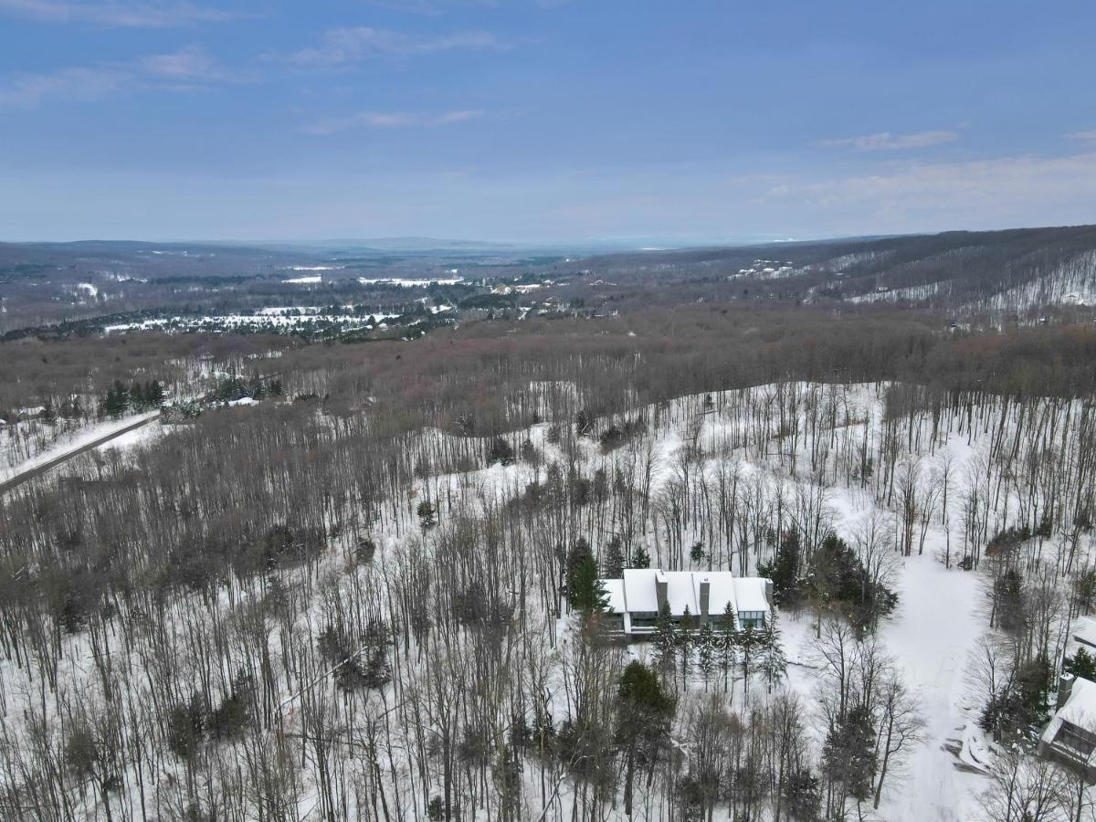 The Hidden Chalet Harbor Springs Bagian luar foto