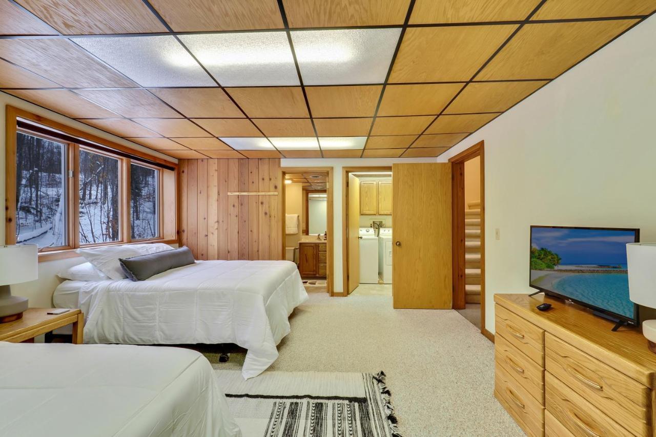 The Hidden Chalet Harbor Springs Bagian luar foto